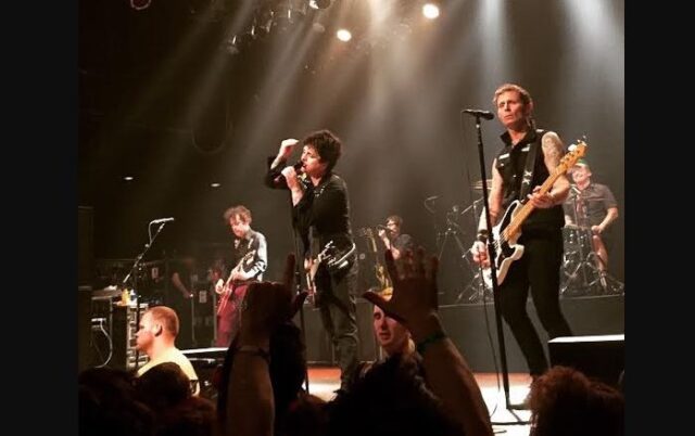 Konflik Rusia-Ukraina, Green Day Batal Gelar Konser di Moskow