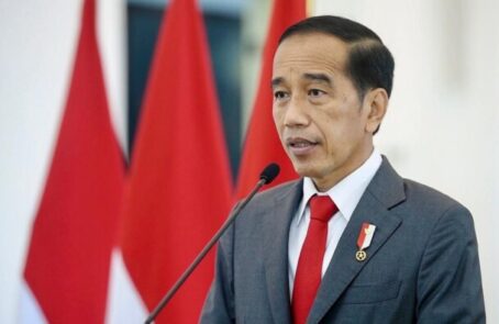 Jokowi Menolak Permintaan Bantuan Senjata untuk Ukraina, Kenapa?