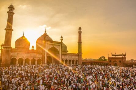 5 Ide Kegiatan Saat Lebaran Bersama Keluarga di Rumah Agar Tetap Menyenangkan!