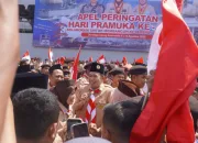 Julukan ‘Gus Darling’ Menggema di Hari Pramuka ke-64, Khofifah Puji Bupati Jember