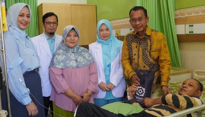 Pastikan Kualitas dan Efisiensi Layanan, Dirut BPJS Kesehatan Tinjau Layanan JKN di RS Bina Sehat Jember