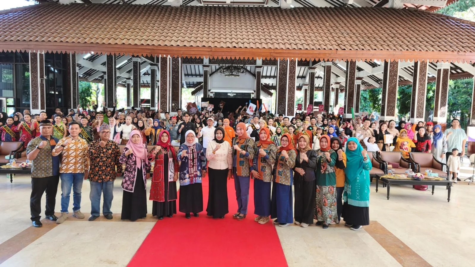 Wabup Sidoarjo Mimik Idayana