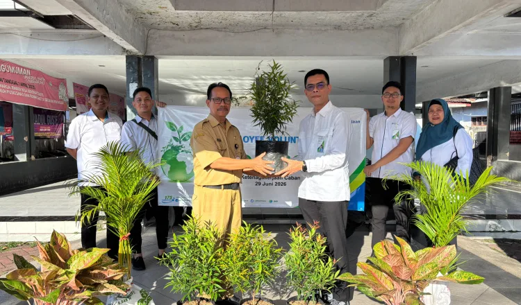 Employee Volunteering dengan mengusung tema Go Green inisiasi BPJS Ketenagakerjaan Cabang Jember. (Foto: Dok/Humas BPJS Ketenagakerjaan Cabang Jember)