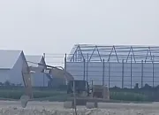 Diduga Serobot LP2B, Proyek Gudang PT Abadi Langgeng Gemilang di Puger Jember Dikeluhkan Petani