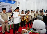 Jamaah Haji Kloter 14 Aceh Disambut Langsung Wamenhaj RI Dahnil Anzar Simanjuntak