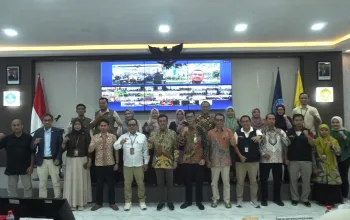 Pelepasan peserta KKN di Lantai 3 Kantor Pusat Universitas Jember, Jumat (10/7/2026). (Foto: Dok/Humas BPJS Ketenagakerjaan Jember)