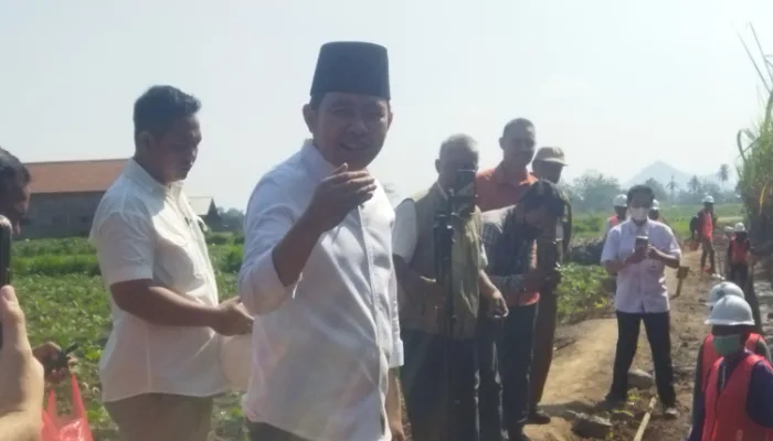 Genjot Produktivitas, Bupati Jember Tinjau Irigasi Pertanian di Jenggawah