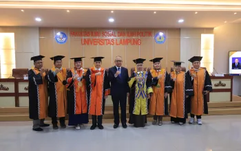 Sekda Tulang Bawang Resmi Sandang Gelar Doktor, Lahirkan Model P4GN Berbasis Kearifan Lokal untuk Perkuat Kebijakan Nasional Sekda Kabupaten Tulangbawang resmi sandang gelar Doktor