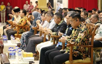 Penandatanganan Master Plan IAD Kabupaten Jember Tahun 2026–2030, Kamis (9/7/2026). (Foto: Dok/Diskominfo Jember)