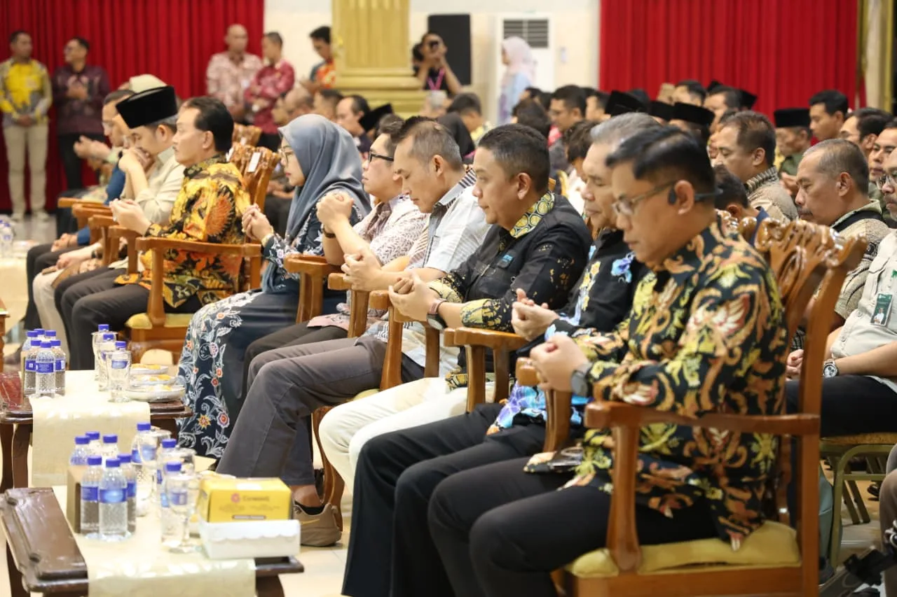Penandatanganan Master Plan IAD Kabupaten Jember Tahun 2026–2030, Kamis (9/7/2026). (Foto: Dok/Diskominfo Jember)