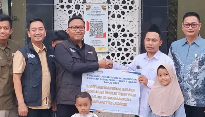 Wujud Kepedulian Sosial, BULOG Jember Kucurkan Bantuan Fasilitas untuk Masjid Al Mubarokah